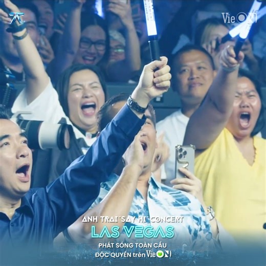 "Love Sand" bình thường đã cháy mà được diễn tại vùng đất nhiều sa mạc như Las Vegas lại còn "choáy" hơn bao giờ hết!!! ----- ✌️ Mở VieON, xem ĐỘC QUYỀN Anh Trai "Say Hi" Concert Las Vegas phát sóng toàn cầu! #VieON #DatVietVAC #AnhTraiSayHi #AnhTraiSayHiLasVegas | Show Việt
