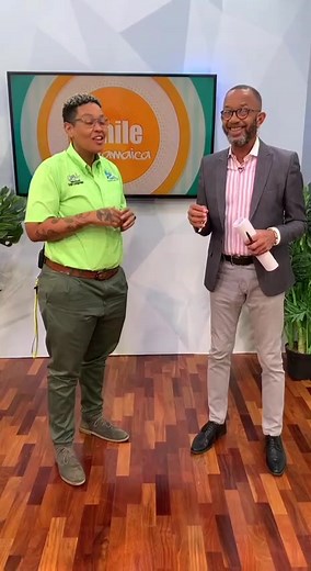 59K views · 1K reactions | Jamaica's beloved Interpreter, Toni Aiken, showed Neville how to sign "Smile Jamaica, it's morning time," and then Simone got a quick lesson in signing "annoying" for her dear friend, Nefril . #SmileJamaica #1MorningShow | Smile Jamaica - TVJ | Facebook