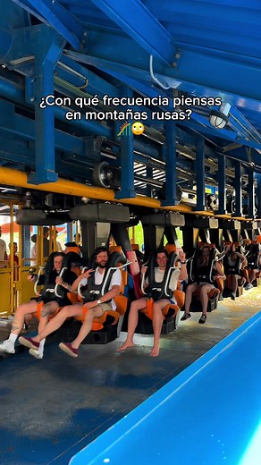 Los días que tú piensas en montañas rusas 🎢 son los días que puedes venir a visitar #ParqueWarner porque... ¡Desde hoy hasta el 13 de septiembre abrimos TOOOODOS los días! 😎 #atraccion #rides #montañasrusas