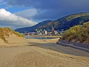 Places to see in ( Barmouth - UK )