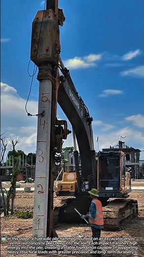 Construction Hydraulic Pile Driver : How Massive Concrete Piles Are Driven Deep Into the Ground