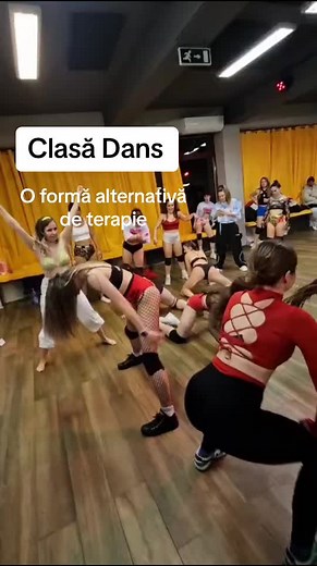 Incearca o alta forma de terapie 😛 #dansul # claseromania TikTok