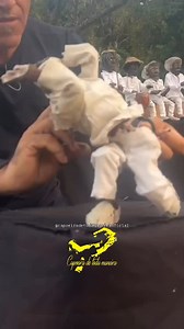 28K views · 5.6K reactions | Olha o que ele fez  @naza_bonecos . . . #capoeiradetodamaneiraoficial #capoeiragem #capoeira #capoeirando #capoeiralifestyle #capoeiralife #bonecos #animação | Capoeira de toda maneira | Facebook