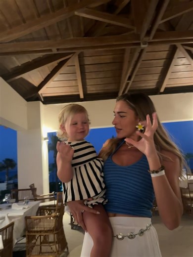 Zara McDermott on Instagram: "some snaps from the most perfect few weeks ✨🫧🌸🌼💕"