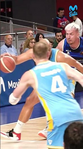 Kevin Larsen con Movistar Estudiantes