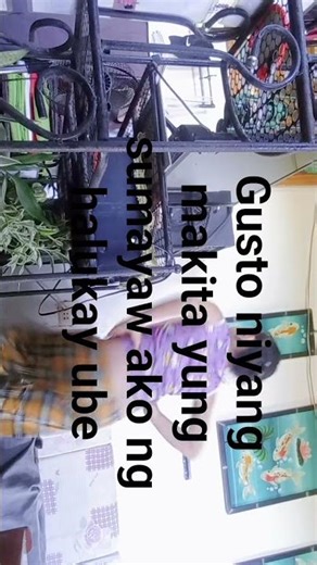 gusto niyo pang makita sumayaw ako ng halukay ube i follow lang ako kung gusto niño