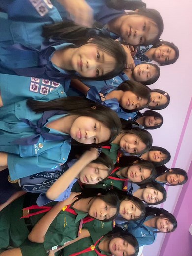 จอมสุรางค์อุปถัมภ์: โรงเรียนที่มีนักเรียนชายสวยมาก