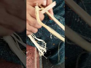 Bamboo fiber extraction by hand