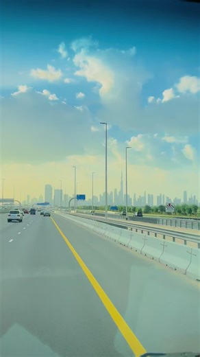Beauty of Dubai 🇦🇪🇦🇪🇦🇪#mosaperjanan🌹👋🏻❤️‍ #Dubai🇦🇪 #دبي_الشارقة_ابوظبي_عجمان_الفجيرة #viralvideo #followers @Shahid jadoon