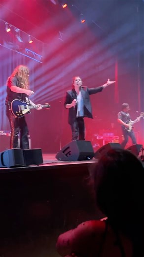 Dirty Sexy Money by The Struts, The Wiltern 10/3/25 #music