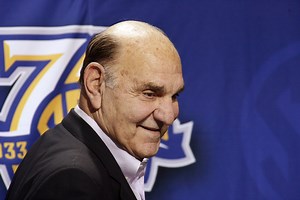 Skip Bertman joins CWS title celebration, Jay Johnson sends heartfelt message