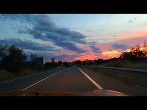 Conducción al atardecer