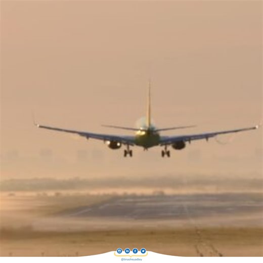 💡 Aviation Word of the Day – ADVECTION FOG pronounced /'ad‑VEK‑shun fog' 🔹 Forms when warm, moist air slides horizontally over a cooler surface 🔹 The air cools to its dew point and a dense fog develops 🔹 Common along coasts, bays, and over cold ocean currents (e.g., California, Newfoundland) 🔹 Often widespread and persistent, lasting hours or even days 🔹 Slashes visibility for both aircraft and ships; may close airports and delay flights 🔹 Unlike radiation fog, advection fog can appear da