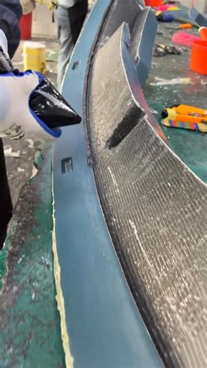 It’s Friday — perfect day to think about your next mod. 😎 We make carbon fiber parts for BMW, Mercedes, Audi, Porsche, Tesla, and muscle cars. Hoods, spoilers, diffusers, interior trims… whatever your build needs. Tell me your car year, I’ll show you what fits. Let’s make your ride look faster than your weekend plans. 🏎️💨 #carbonfiber #carparts #carmods #modifiedcars #bmwmods | Jcsportline