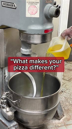 Real ingredients, fresh-made dough, daily sauce, fresh-cut toppings, and grated mozzarella. No shortcuts, no BS. Just real pizza done right. Order at rosatispizza.com 🔥 #rosatispizza #chicago #chicagopizza #chicagoeats #arizonapizza