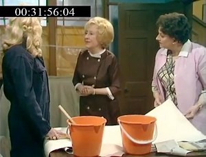 Coronation Street - 16th April 1973. Bet and Betty are forced to decorate the Rovers' living room. #DorisSpeed #AnnieWalker #JulieGoodyear #BetLynch #BettyDriver #BettyTurpin #CoronationStreet #ClassicCoronationStreet #ClassicCorrie #Corrie | Doris Speed Fans