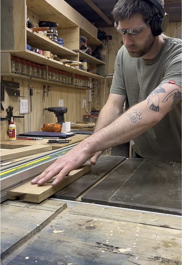 Creating a Unique Wonky Lamp from Wood