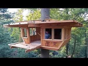 Man Builds DIY TREEHOUSE 16ft HIGH in the Forest | Start to Finish by ‪@Wild_Hammer‬