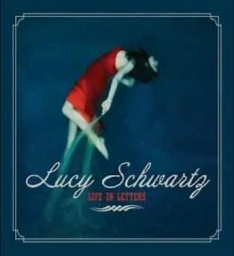 Lucy Schwartz - La Luna