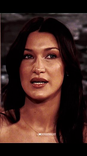 Bella Hadid Opens Up About Her Mother Yolanda Hadid | Emotional Interview