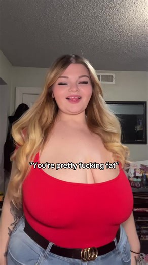 Confidence looks good on me, don’t you think? 💁🏼‍♀️ #confidence #fyp #fat