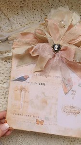 You don’t need fancy tools or a lot of time for paper crafting… and using printables is the easy way to create beautiful crafts #papercrafting #scrapbooking #printables #junkjournaling | Crafty DIYer