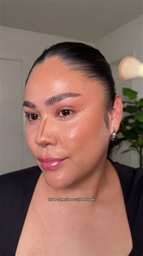 Basic to basics: bronzer placement for a sculpted/lifted look! bronzers used: NY lifter stix (65)