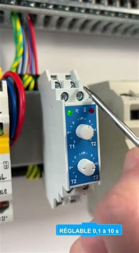 Relais temporisé 2 fonctions #shortvideo #electrcal #industrialelectrician #shorts