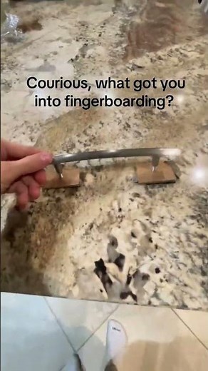 What got you into fingerboarding? #fingerboard
