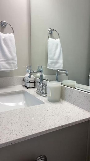 447K views · 7.1K reactions | Small bathroom decor idea 懶 #bathroomdecor #homedecorideas #smallspacedecor #guestbathroom #christmastreeshops | Decorating Ideas | Facebook