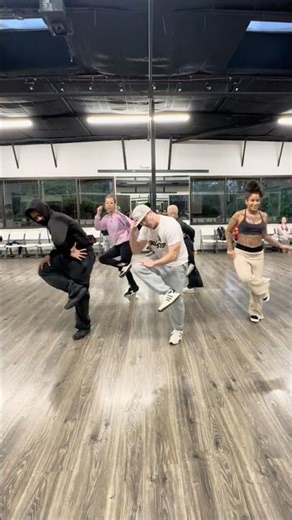 Sick Step Class: Double Knee Sweep Snapback Variations + Toprock Choreo
