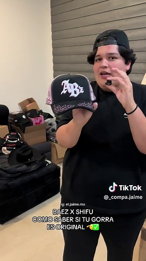 Cómo saber si tu gorra es original con BAEZ y Shifu