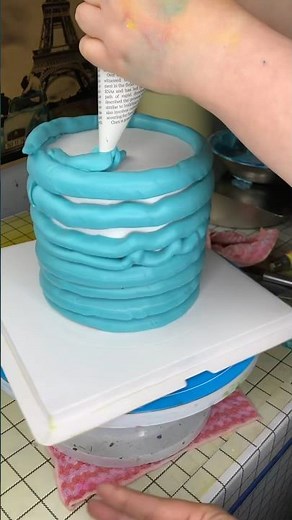 DIY beautiful blue cake