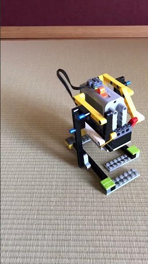 【LEGO】Bipedal walking with Chebyshev Linkage チェビシェフリンク機構で二足歩行