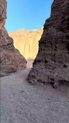 A Short Hike to Natural Wonders: Natural Bridge Canyon Trail | Death Valley #Virtualreality #shorts