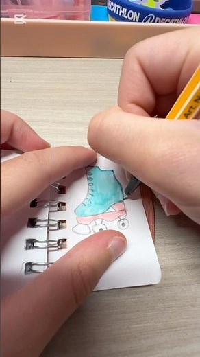 PATTINI A ROTELLE DULL’ULTIMA PAGINA DEL MINI QUADERNO!🛼 #seguimi #shortvideos #miniquaderno