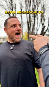 Ma che sei sordo?! #videodivertenti | Angelo Captain Cardoni