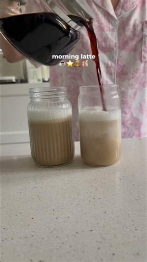 Vanilla Latte ☕✨ aesthetic coffee routine & cozy mornings.