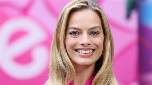 Margot Robbie 'buys house' in picturesque Scots village with celeb haunt hotel
