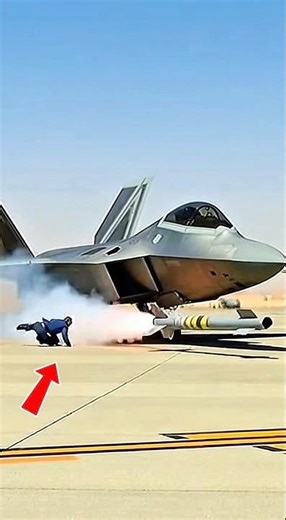 Inside a High-Risk Moment on a U.S. Air Force Flight Line