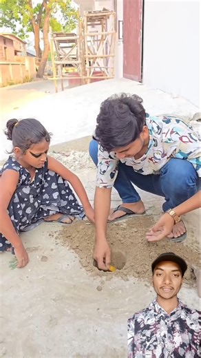 Introducing the "VitaWear SmartBand," a next-generation wearable gadget🎉1224