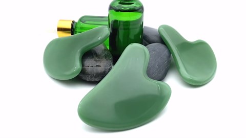 Gua Sha Facial Tools Stone Massage GuaSha Tool for Face (Green)