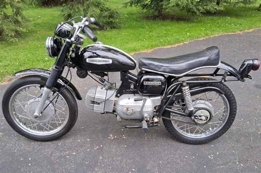 No Reserve: 1967 Harley-Davidson Sprint 250 SS