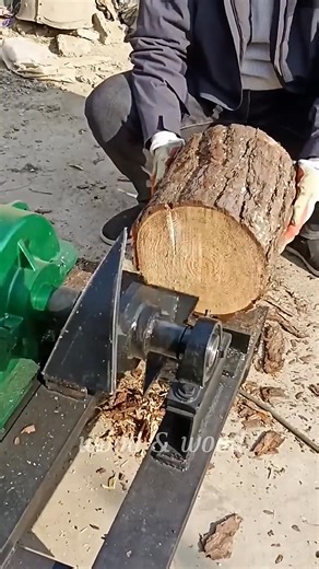 single blade electric wood splitter #woodworking #wood #woodwork | Wood Splitting Machines