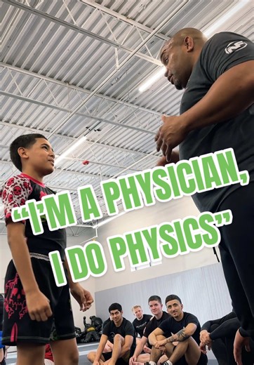 Daniel Cormier is a physician, get does physics! 😂 | daniel cormier