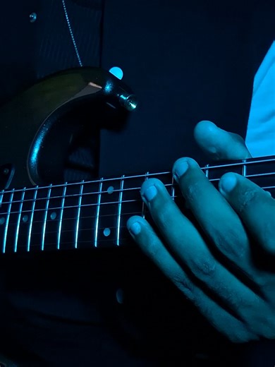 Mastering Royalty on Electric Guitar