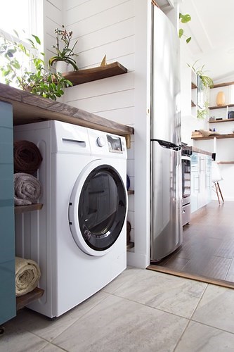 Tiny House Water And Sewerage Guide: All You Need To Know - Super Tiny Homes