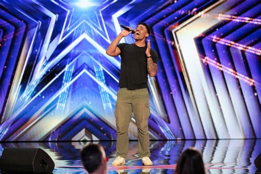 Isaac Atkins,Army Sergeant With a ‘Sexy Voice,’ Scores Golden Buzzer on ‘AGT’: Watch