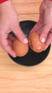 1.4M views · 10K reactions | Quick & easy egg sandwich 索 | MetDaan Tips | Facebook