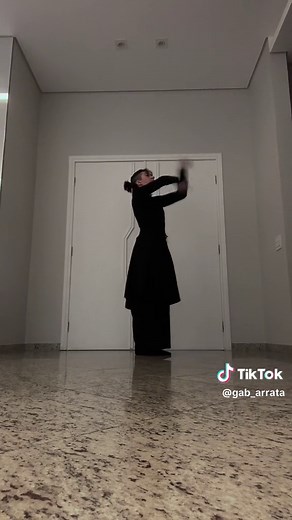 Dança Gasoline de Halsey com Estilo Chinês